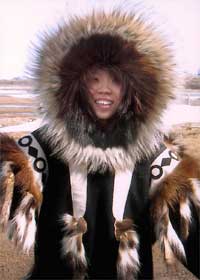 闯北极圈吃一片软软鲸鱼肉(图)