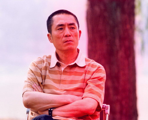 巩俐张艺谋_张艺谋一年的收入(3)