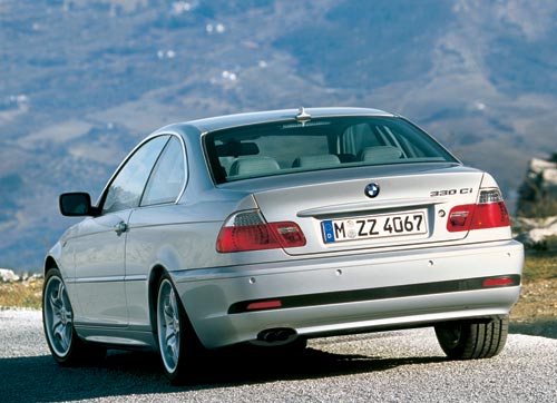 2005广州车展:bmw 330ci双门轿车(2)