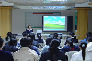 石狮农行增强共青团员意识主题教育活动